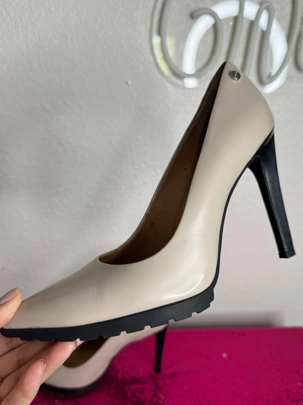 2/for $20 🪩 CALVIN KLEIN Beige High Heel Pointed Toe Pumps (Women’s 8.5)